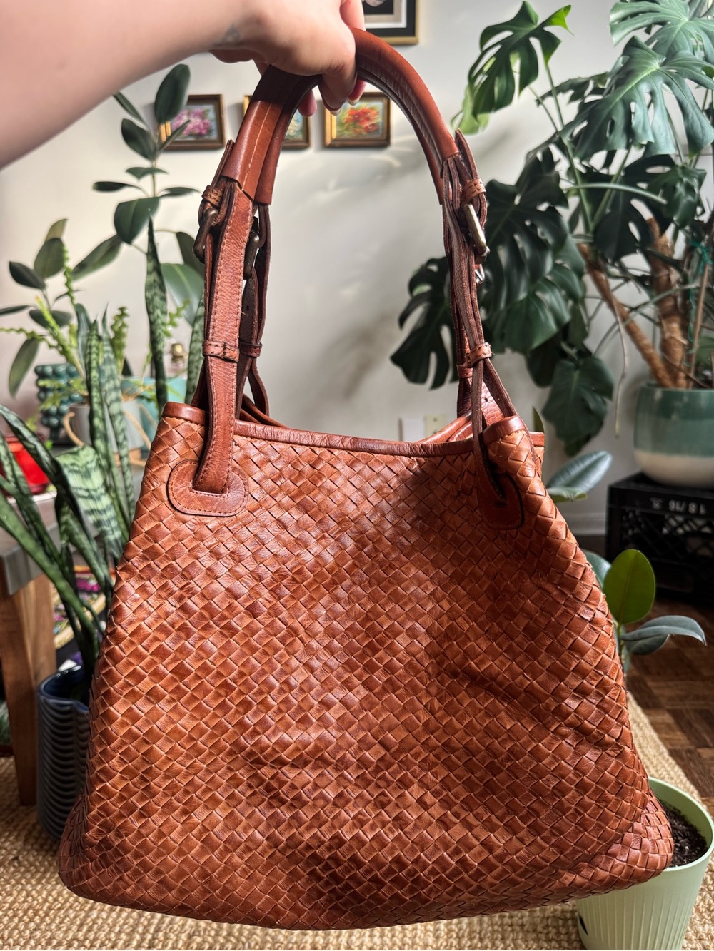 Valentina Tan Woven Leather Tote / Cross Body purse - Picture 4 of 14